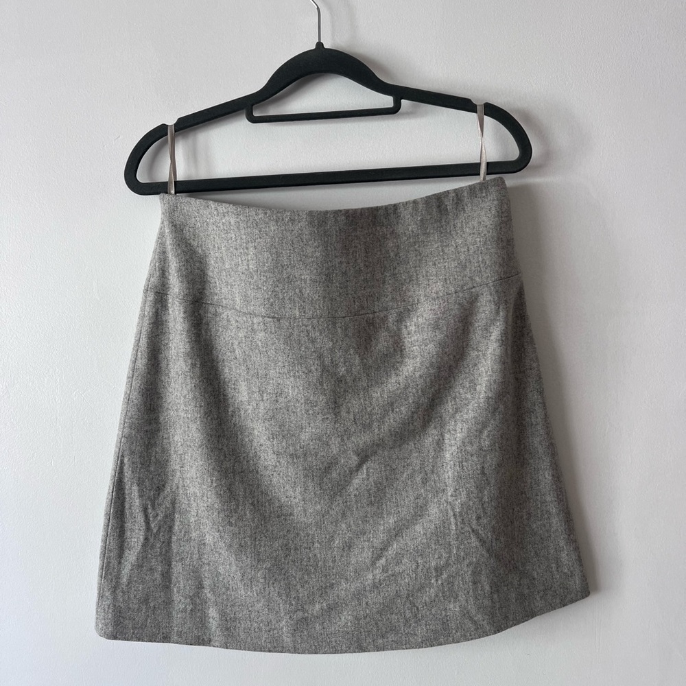 Banana Republic Gray Wool Skirt Size 6 NWT